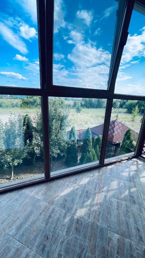 Ami Residence Bucharest Airport,Therme&Free Parking Otopeni Ngoại thất bức ảnh