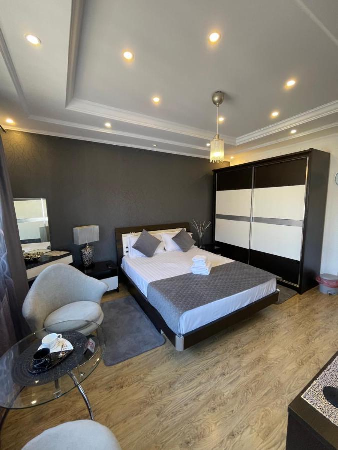 Ami Residence Bucharest Airport,Therme&Free Parking Otopeni Ngoại thất bức ảnh