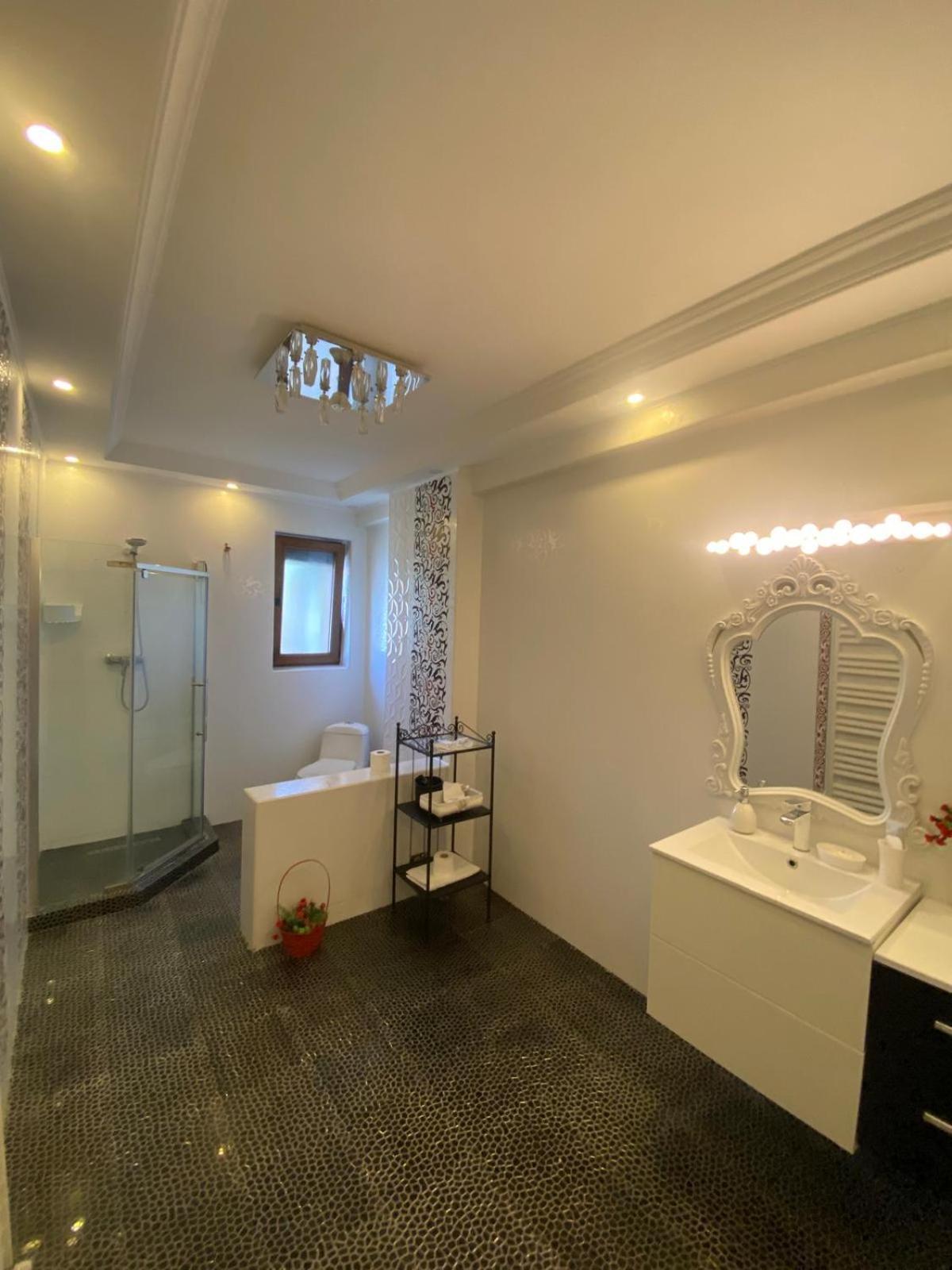 Ami Residence Bucharest Airport,Therme&Free Parking Otopeni Ngoại thất bức ảnh
